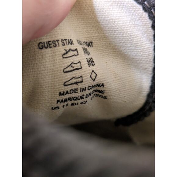 Taos Women's Sneakers Gray Corduroy Lace-up Size 11. - Picture 7 of 7